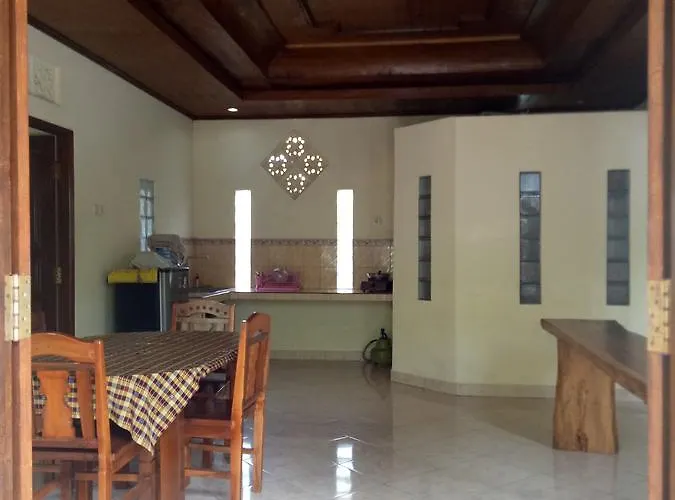 Pensión Mimba Private House 3*